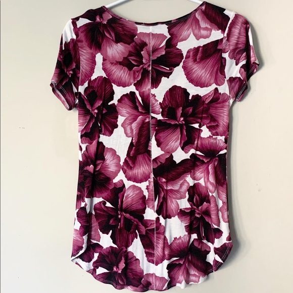 Pretty Floral Dynamite Tee - Picture 4 of 4